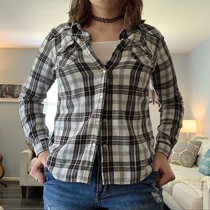 Black & White Flannel (Modeled Photos)